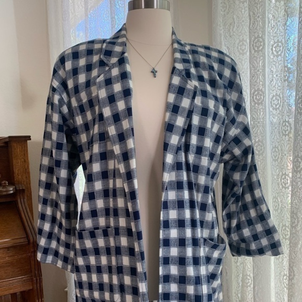 Checked blue and white tunic length open jacket. Vintage 1980's.